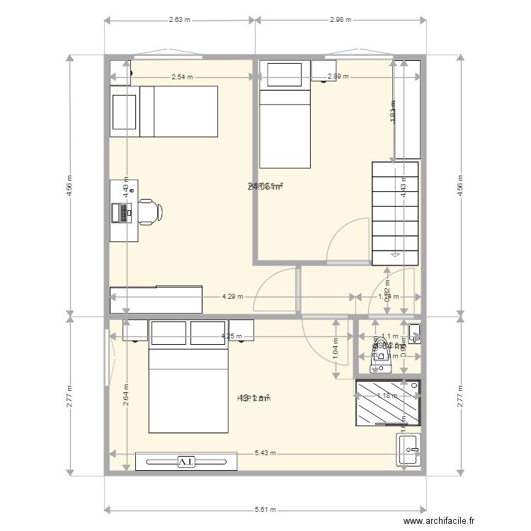 kevin chambre douche. Plan de 0 pièce et 0 m2