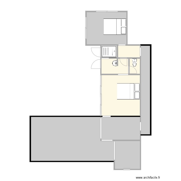 Pool House extension. Plan de 10 pièces et 72 m2