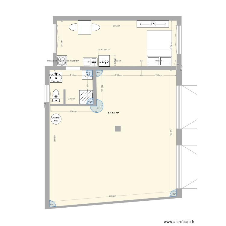 studio cuisine SDB. Plan de 1 pièce et 68 m2