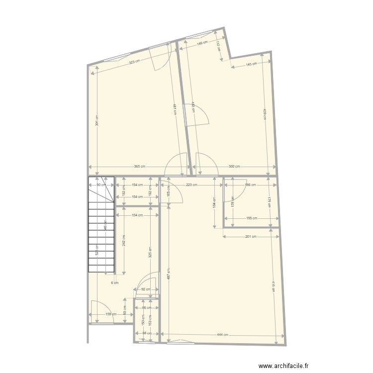 FAGE VIERGE. Plan de 7 pièces et 68 m2