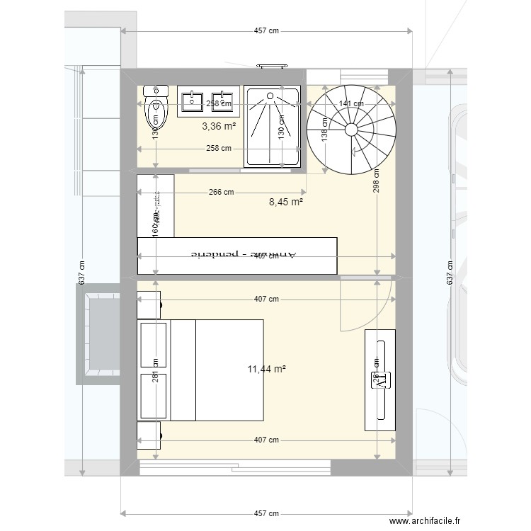 Escalier colimaçon. Plan de 12 pièces et 149 m2