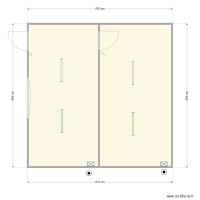 +- 600 x 600 cm avec passage de porte
