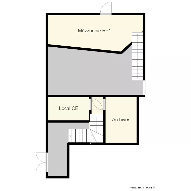 Foyer R1. Plan de 