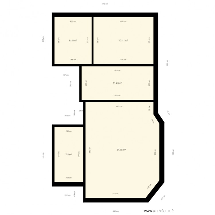 brassine. Plan de 0 pièce et 0 m2