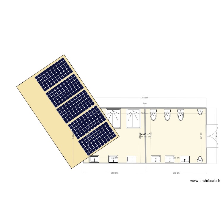 Transormation tunnel en WC et douches. Plan de 1 pièce et 24 m2