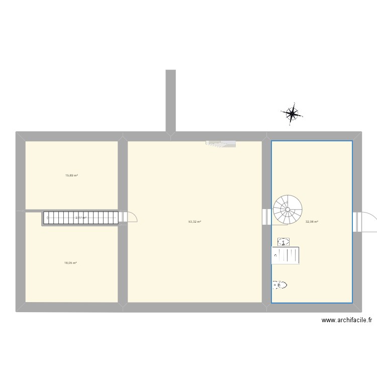 Episy Etage Base. Plan de 6 pièces et 121 m2