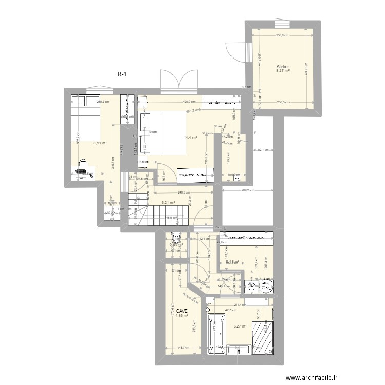 Plan R moins 1 v2. Plan de 8 pièces et 58 m2