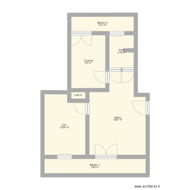 Helios Old. Plan de 7 pièces et 54 m2