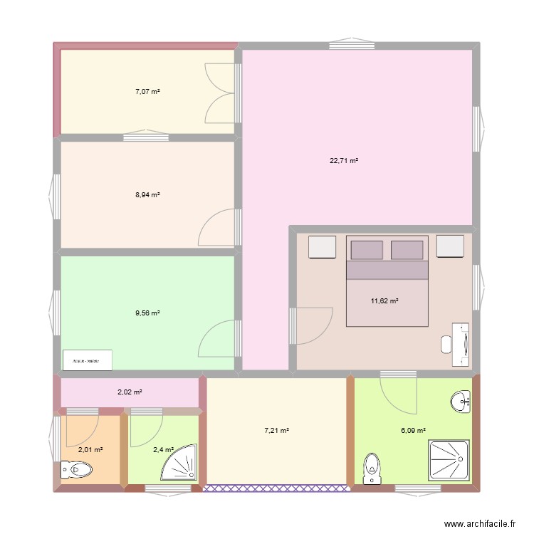 Moindjoumoi. Plan de 10 pièces et 80 m2