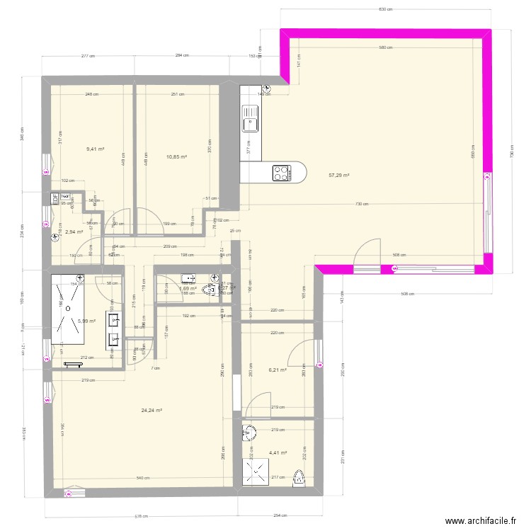 pineau existant. Plan de 10 pièces et 123 m2