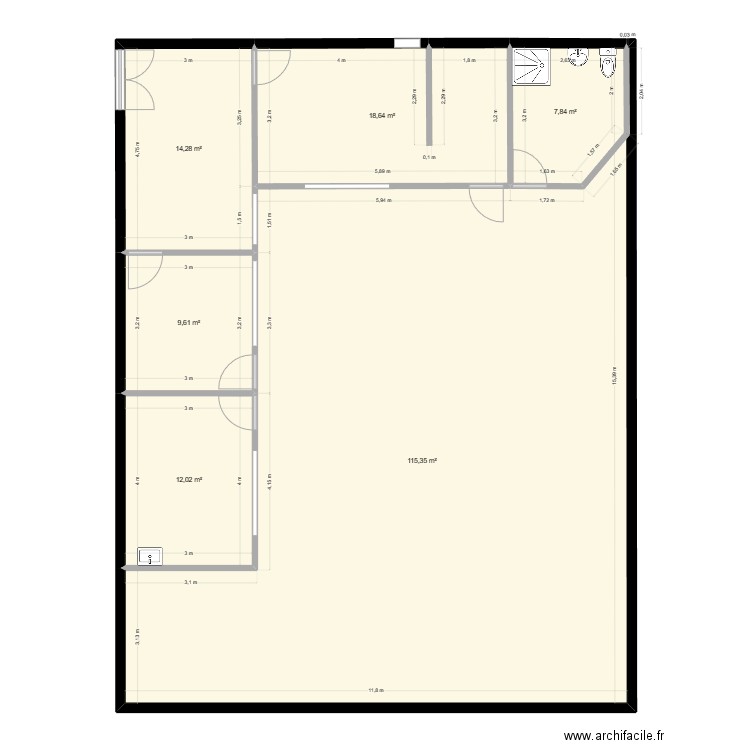 Bureaux. Plan de 6 pièces et 178 m2