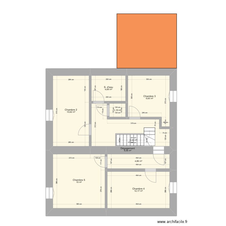 ADELINE. Plan de 17 pièces et 240 m2