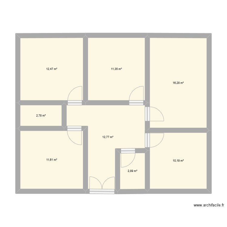 plan 02  11x9. Plan de 8 pièces et 80 m2