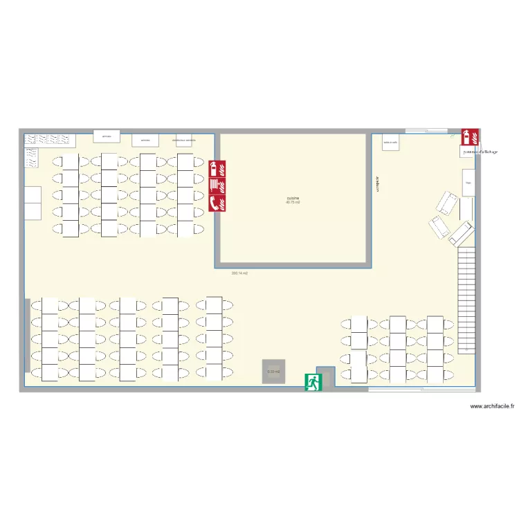 caf&eacute;t&eacute;ria. Plan de 