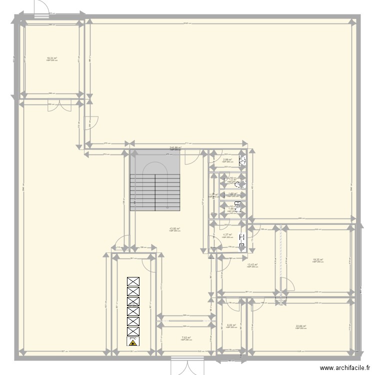 LOCAUX EYBENS RDCH. Plan de 0 pièce et 0 m2