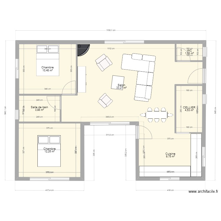 aulas. Plan de 7 pièces et 121 m2