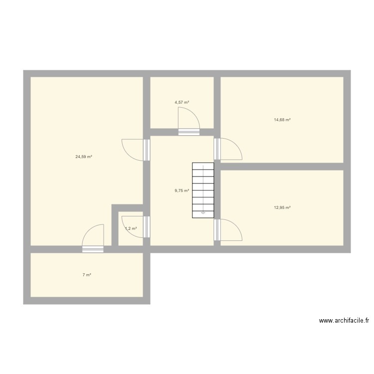 matteo 1er. Plan de 7 pièces et 75 m2