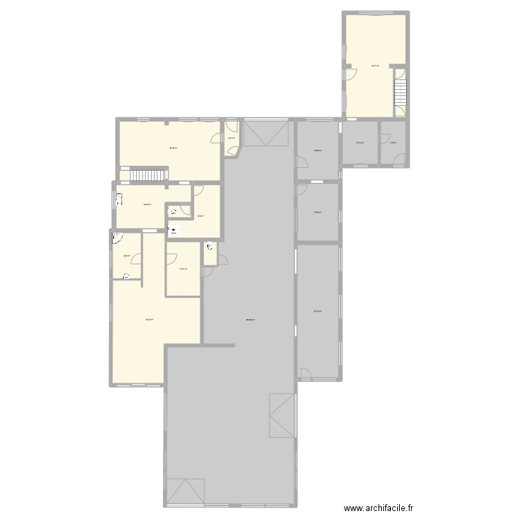 GARAGE21. Plan de 17 pièces et 508 m2