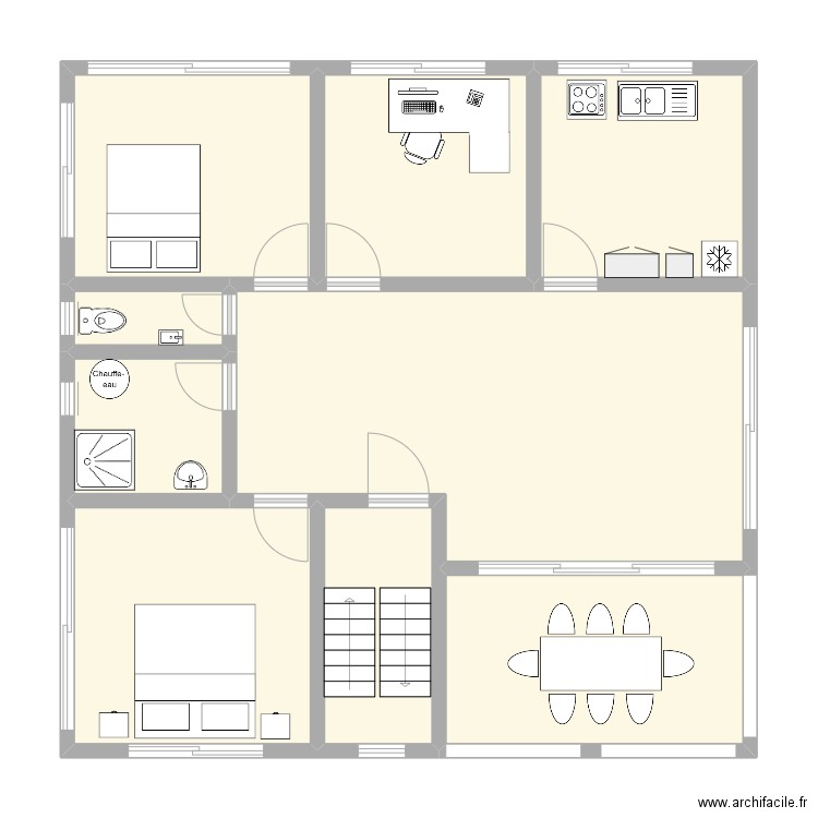 RdC-3 niveaux. Plan de 9 pièces et 90 m2