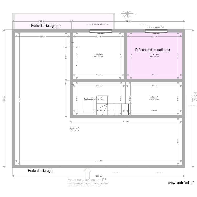 ML23019083. Plan de 12 pièces et 235 m2