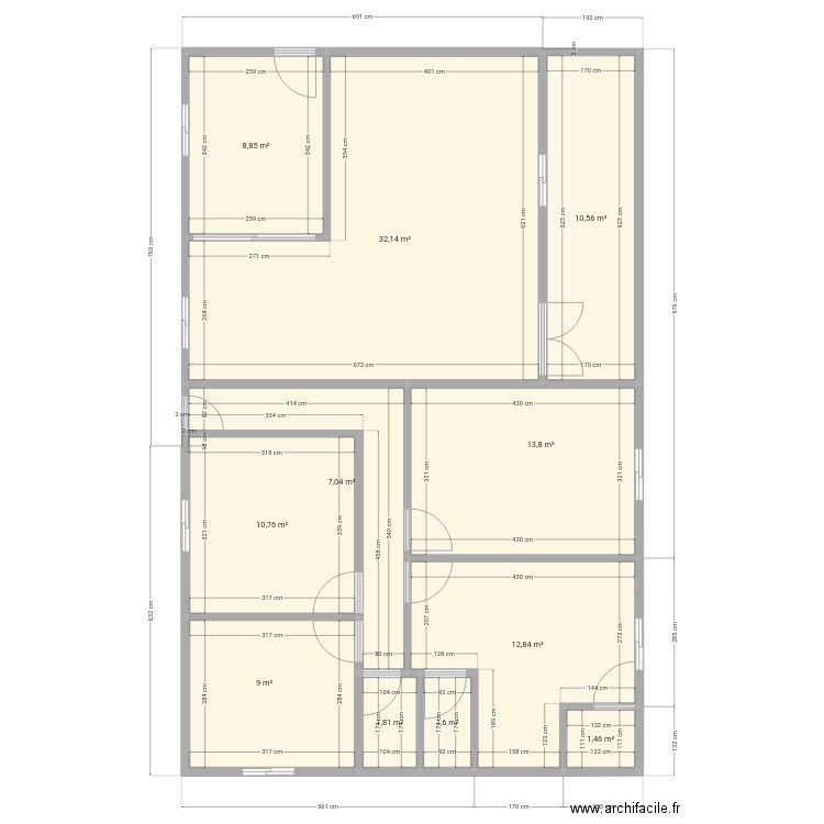 demisoussol. Plan de 11 pièces et 110 m2