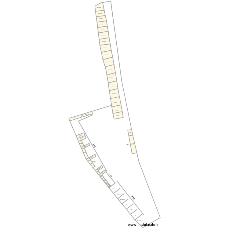 COUR BOIS. Plan de 42 pièces et 919 m2