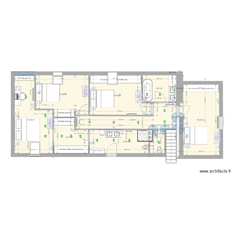 etage ly2.6. Plan de 9 pièces et 90 m2