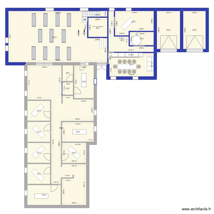Extension sur parking. Plan de 19 et 397 m² Extension sur parking. Plan de 19 et 397 m²