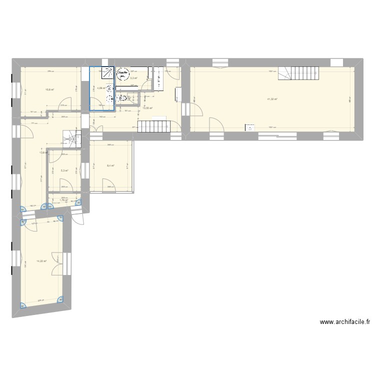 Saint-Léon Ambroise Croizat - Création grande entrée SdB réduite. Plan de 0 pièce et 0 m2