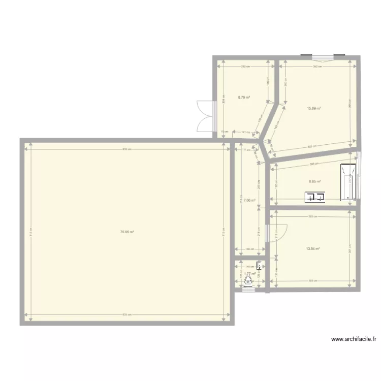 maison muy 27. Plan de 