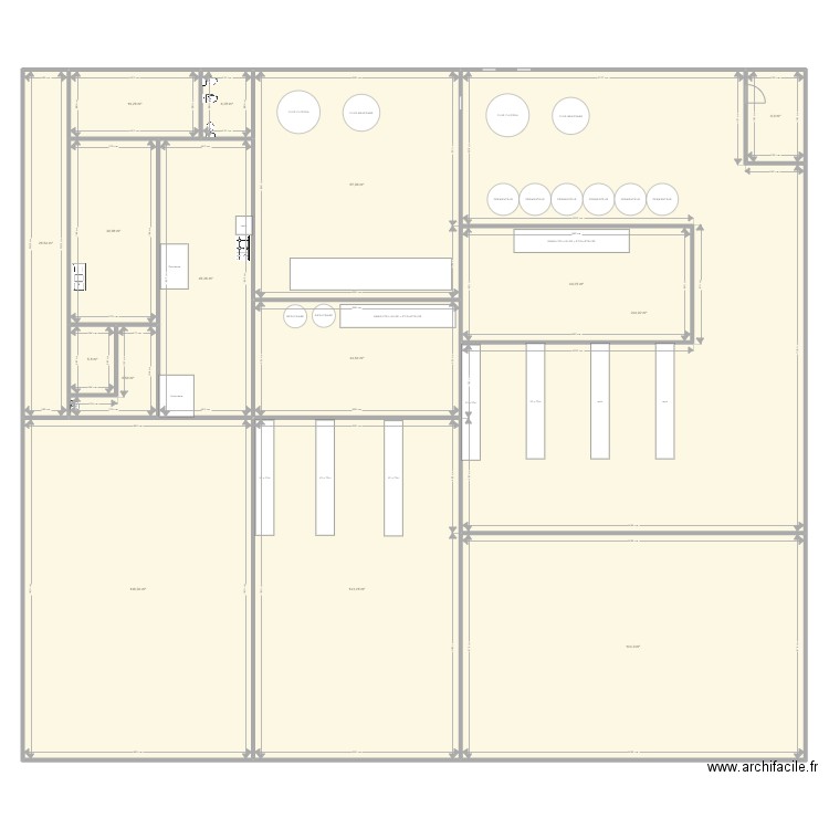 Brasserie. Plan de 15 pièces et 993 m2