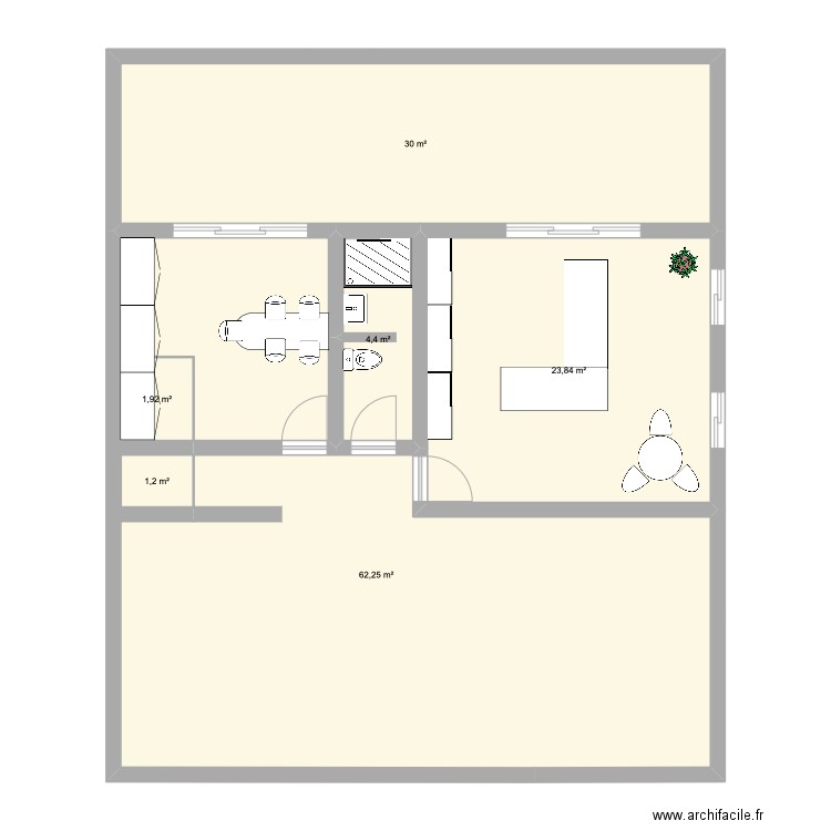 bureaux 130m2. Plan de 13 pièces et 245 m2