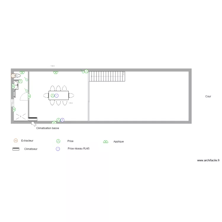 RDC Apt 1er &eacute;tage v6 mezzanine. Plan de 
