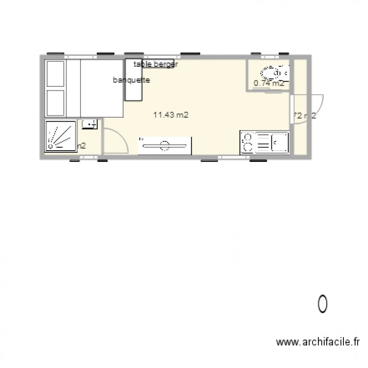 roulotte 6m x 2m50 toute aménagée. Plan de 0 pièce et 0 m2