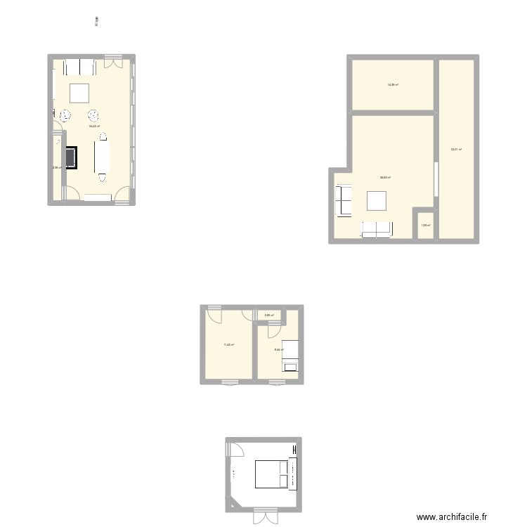 TRIAL. Plan de 9 pièces et 132 m2