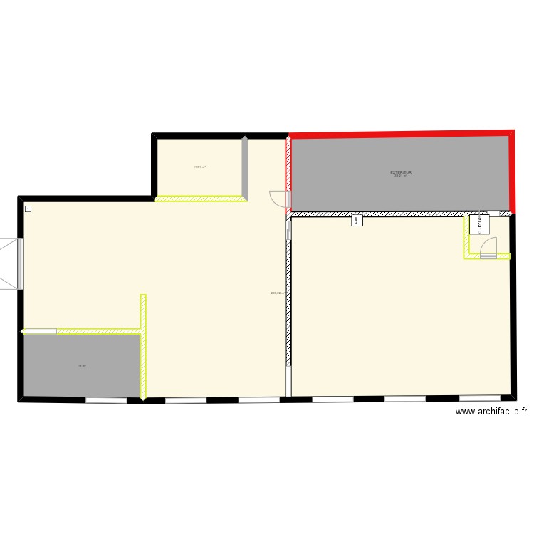 charvo. Plan de 4 pièces et 272 m2