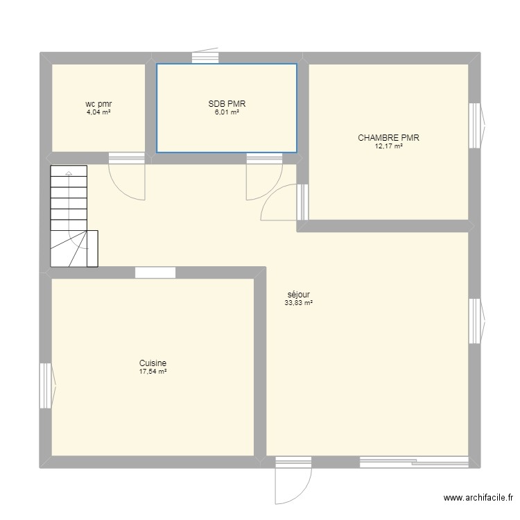 FILA. Plan de 5 pièces et 74 m2