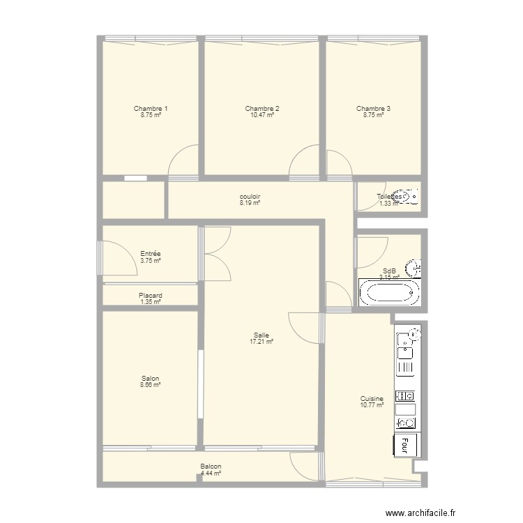 Appartement 84m2. Plan de 0 pièce et 0 m2