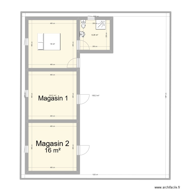 Plan magasin. Plan de 5 pièces et 221 m2