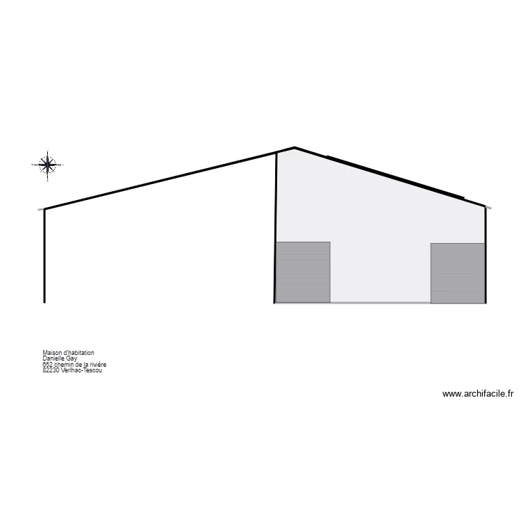 Fa&ccedil;ade Ouest avec panneaux photovolta&iuml;ques. Plan de 