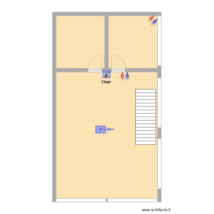 ROANNE BIKE Etage alarme. Plan de 3 pièces et 94 m2