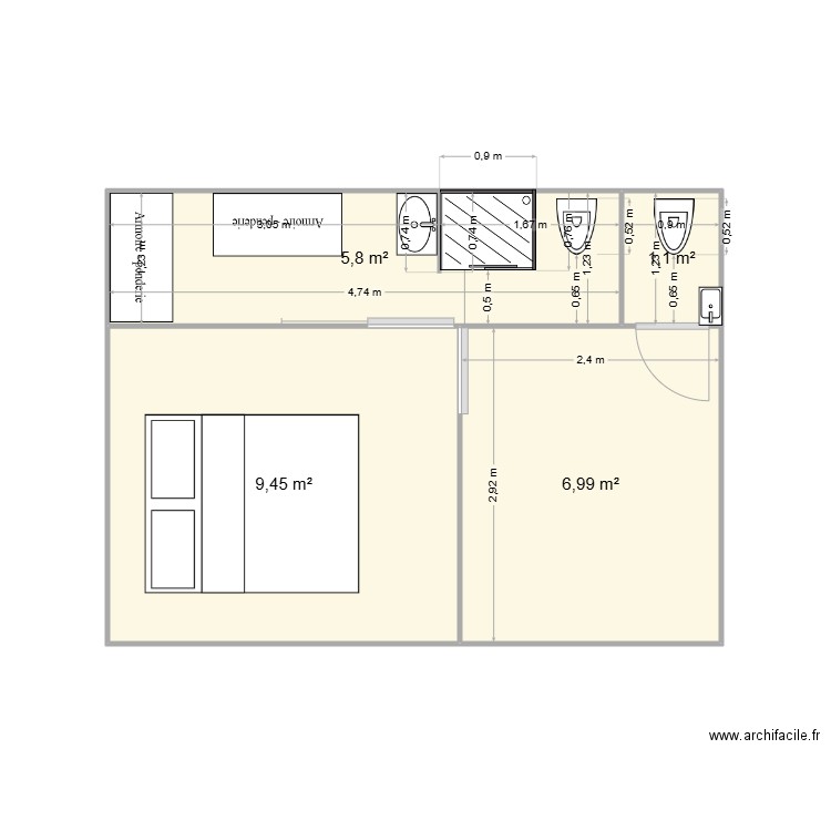 studio travaille. Plan de 4 pièces et 23 m2