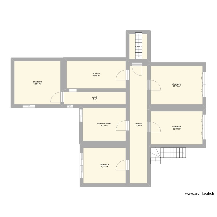 1 ÉTAGÈ. Plan de 9 pièces et 87 m2