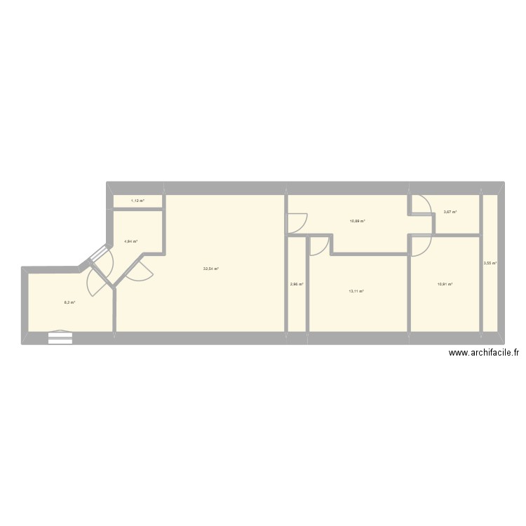 A D. Plan de 10 pièces et 92 m2