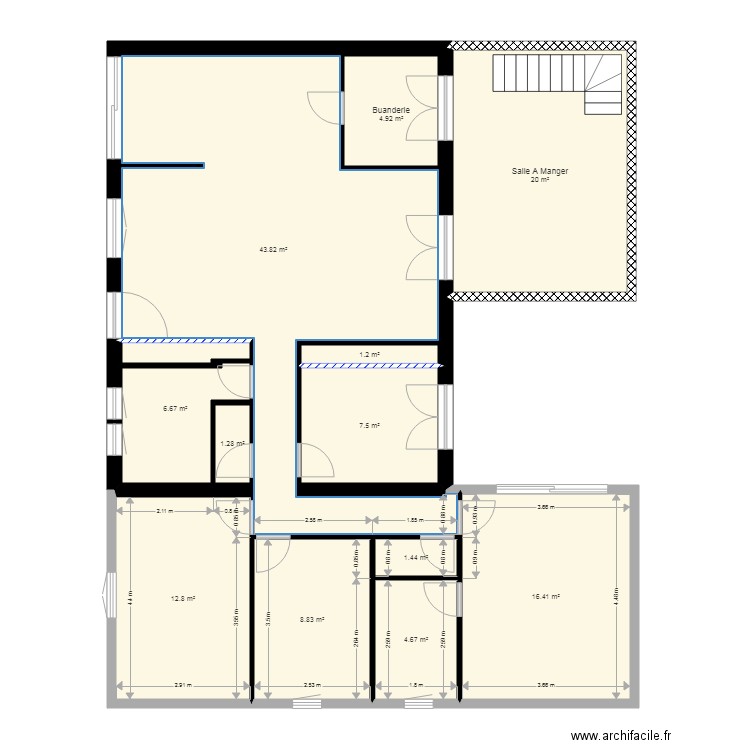 Maison sans isolation. Plan de 0 pièce et 0 m2