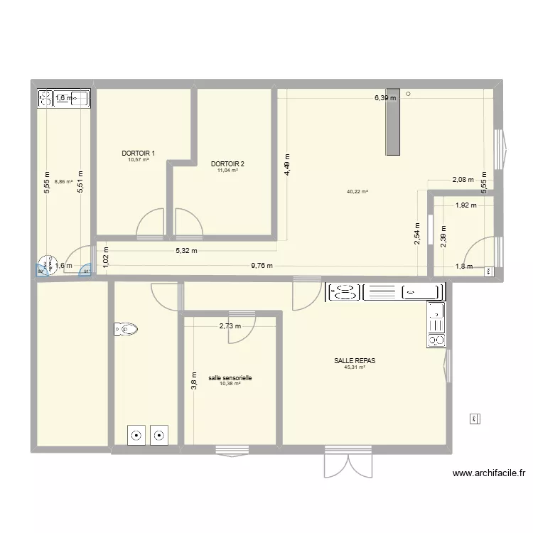 CRECHE MERICOURT. Plan de 6  et 126 m²