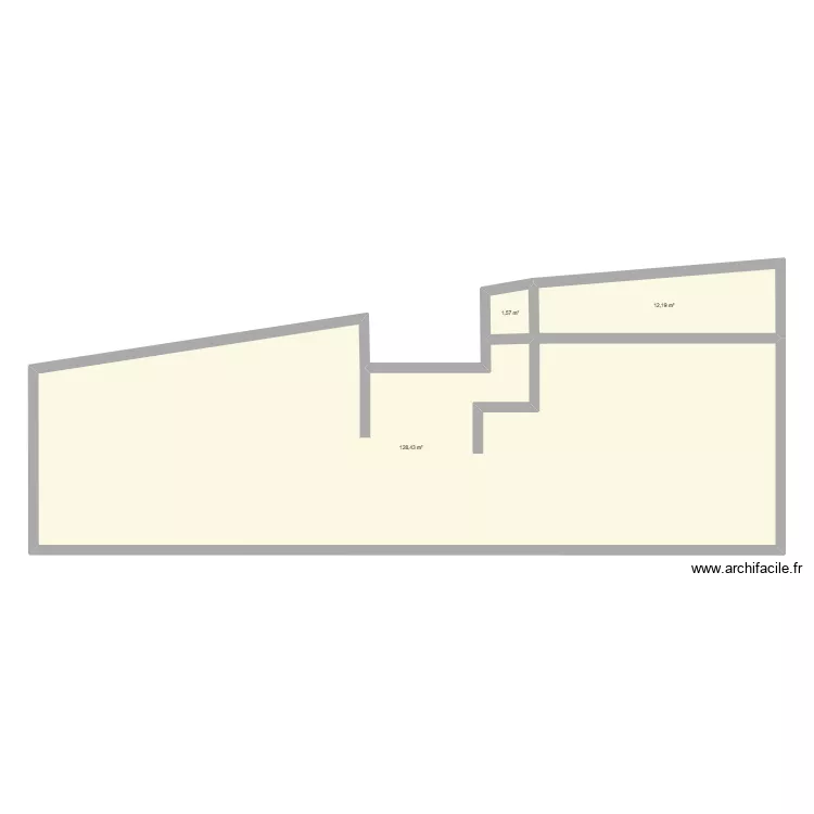 BOULOUIS. Plan de 3  et 142 m²