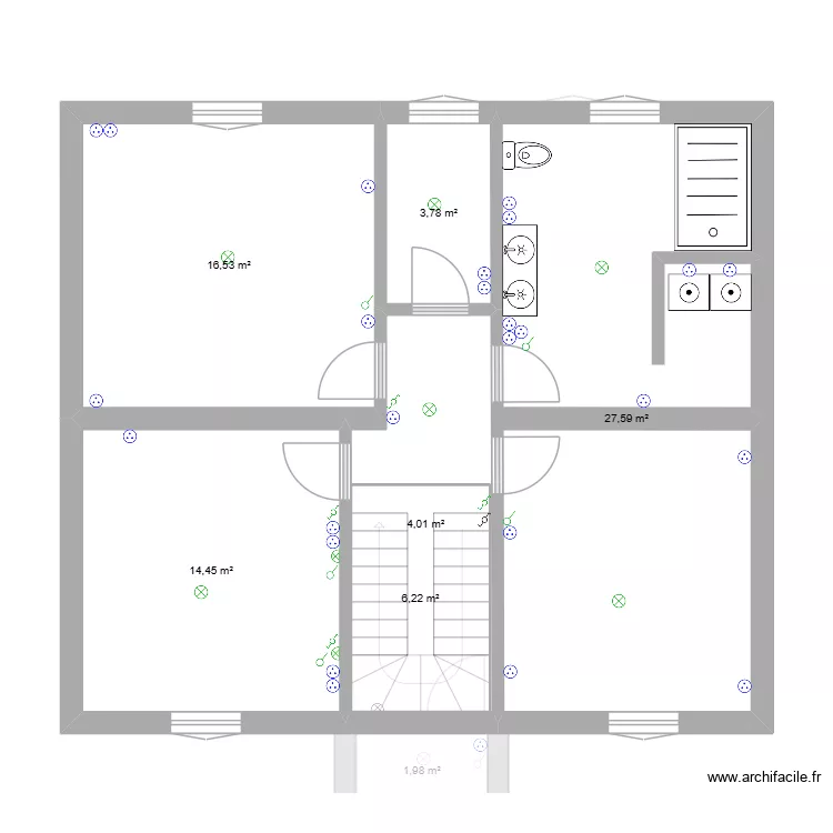 Neuville. Plan de 9 pièces et 157 m²