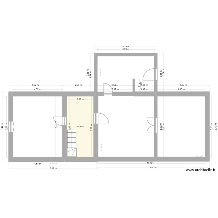 MONTAL 1ER. Plan de 1 pièce et 14 m2