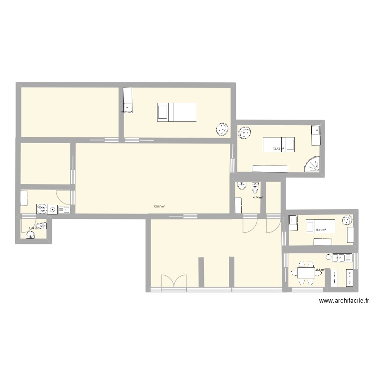 esprit de corps. Plan de 7 pièces et 138 m2